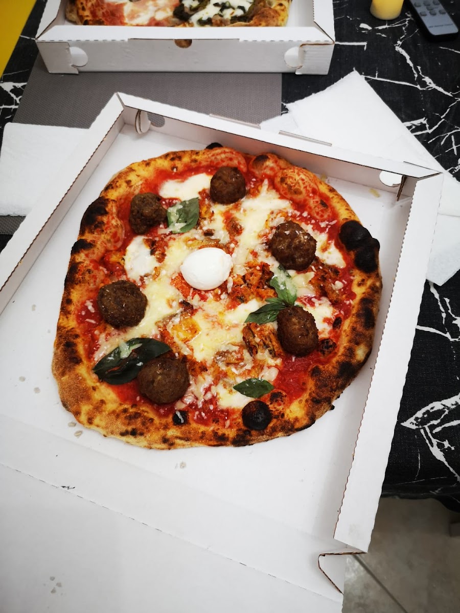 Pizzeria D Asporto Lo Sfizio-7