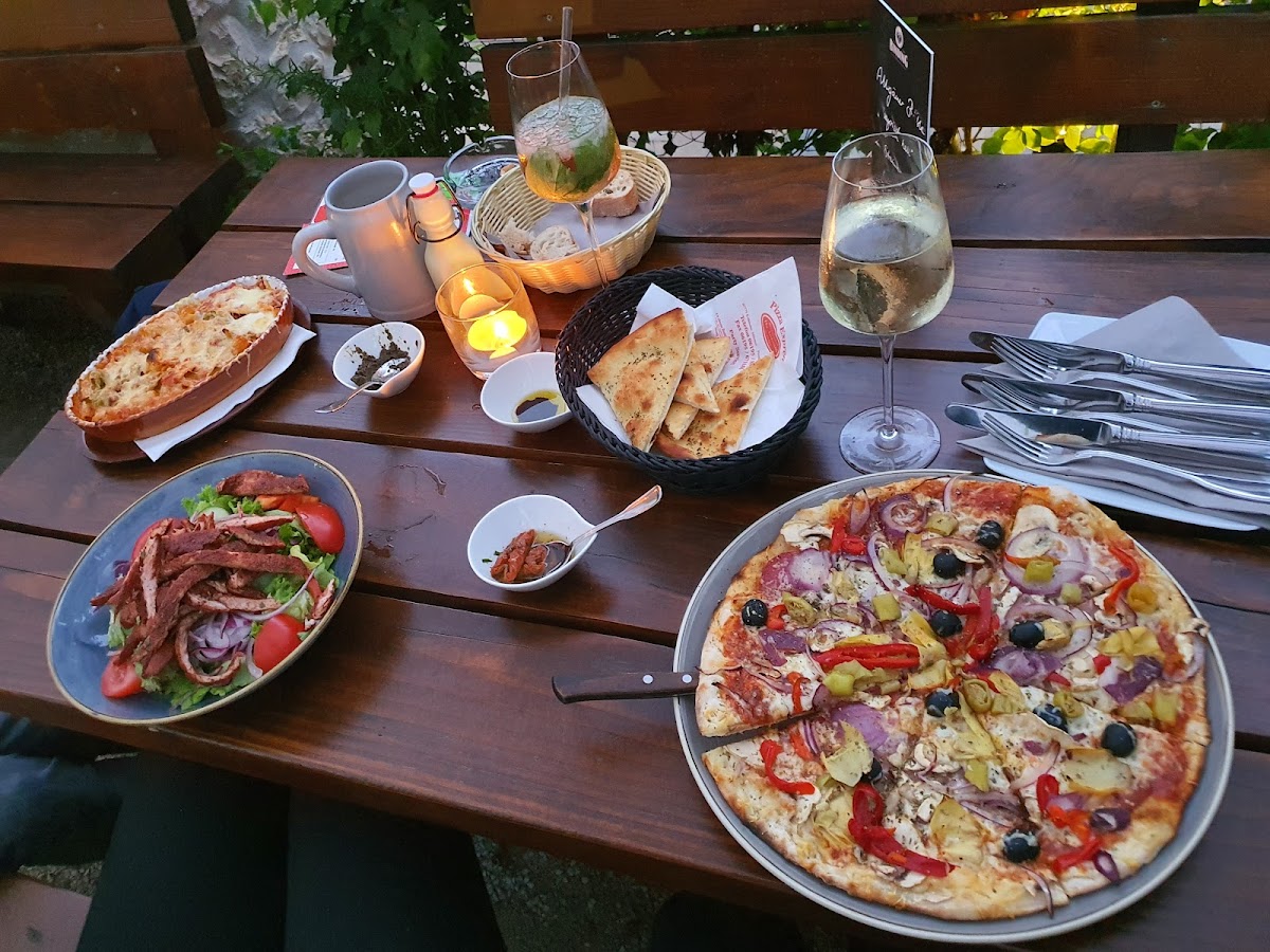 Pizzeria Da Antonio-2