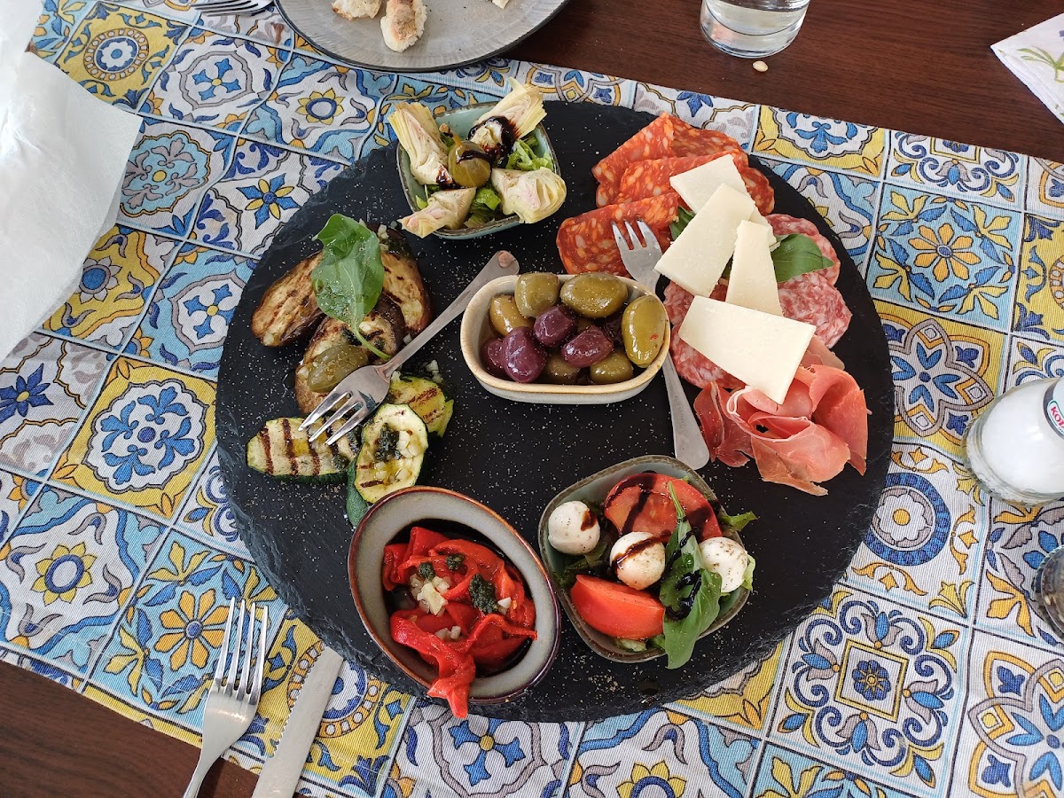 Pizzeria Da Leone-2
