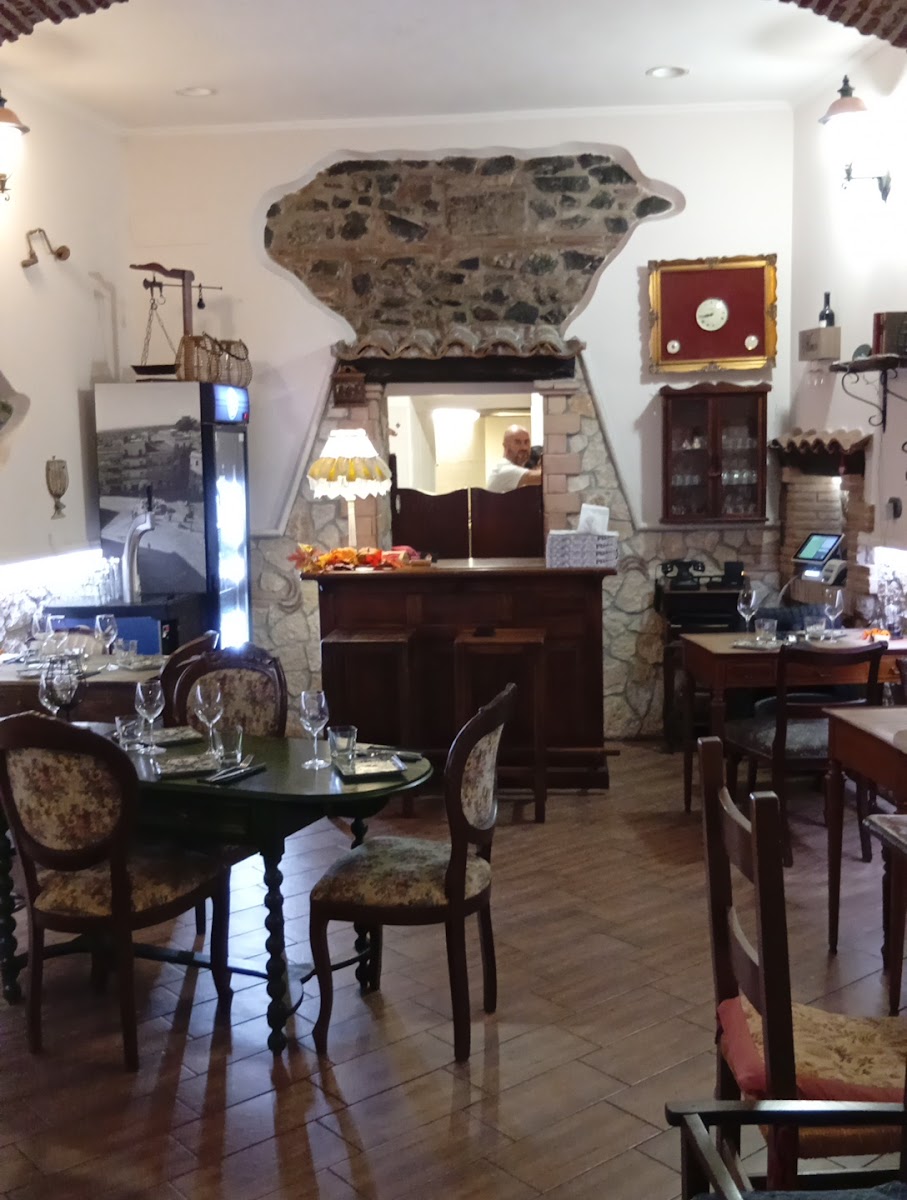 Pizzeria Da Zingone Di Gualtieri Gianluca-3