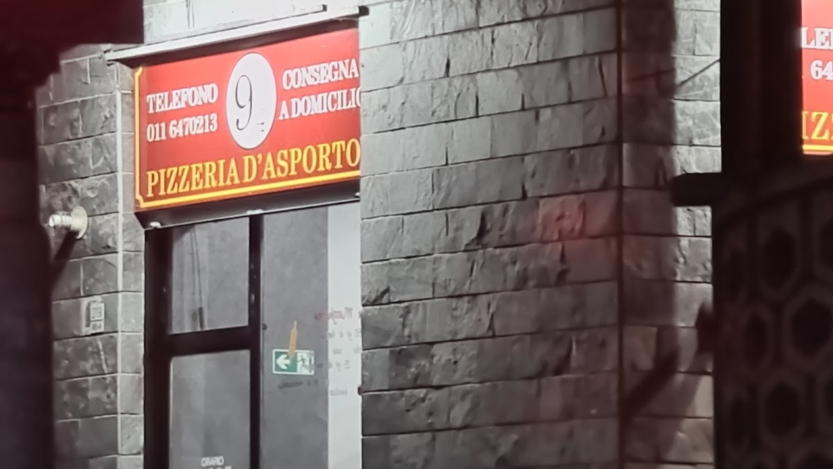 Pizzeria D'asporto 9-3/4