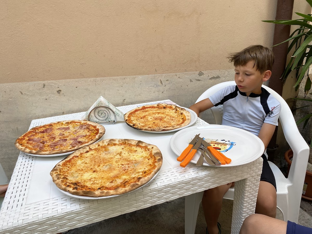 Pizzeria D’Asporto Il Cairo-6