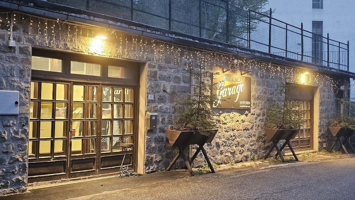 Pizzeria Garage