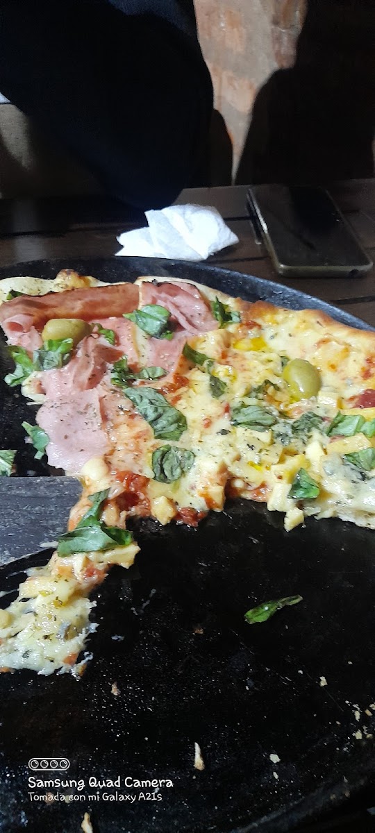 Pizzeria La Argentina-6