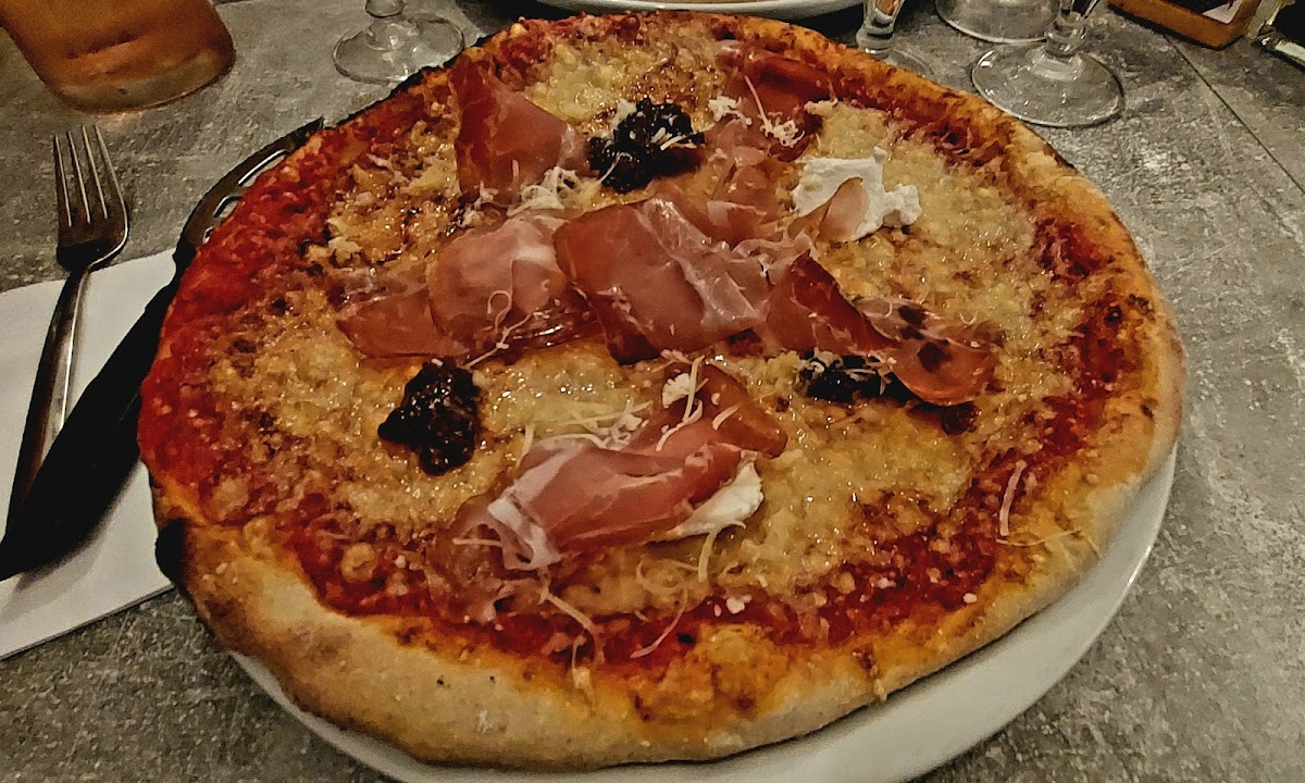 Pizzeria La Provence Restaurant-8