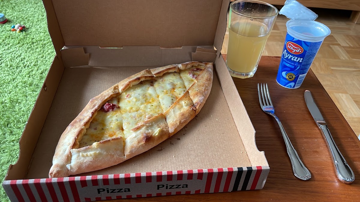 Pizzeria La Rosa-8