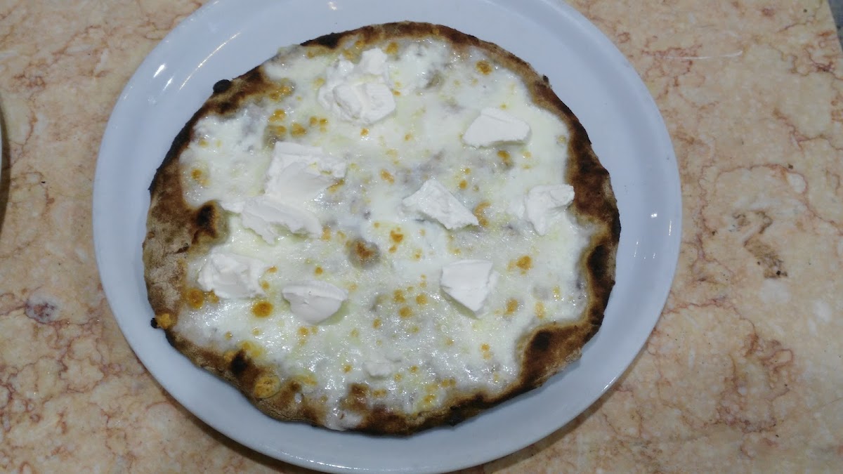 Pizzeria La Tegola-10