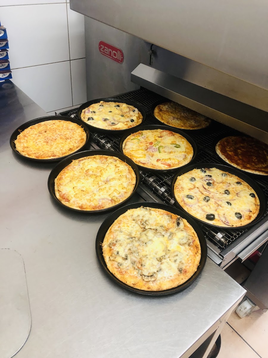 Pizzeria Mondo-9