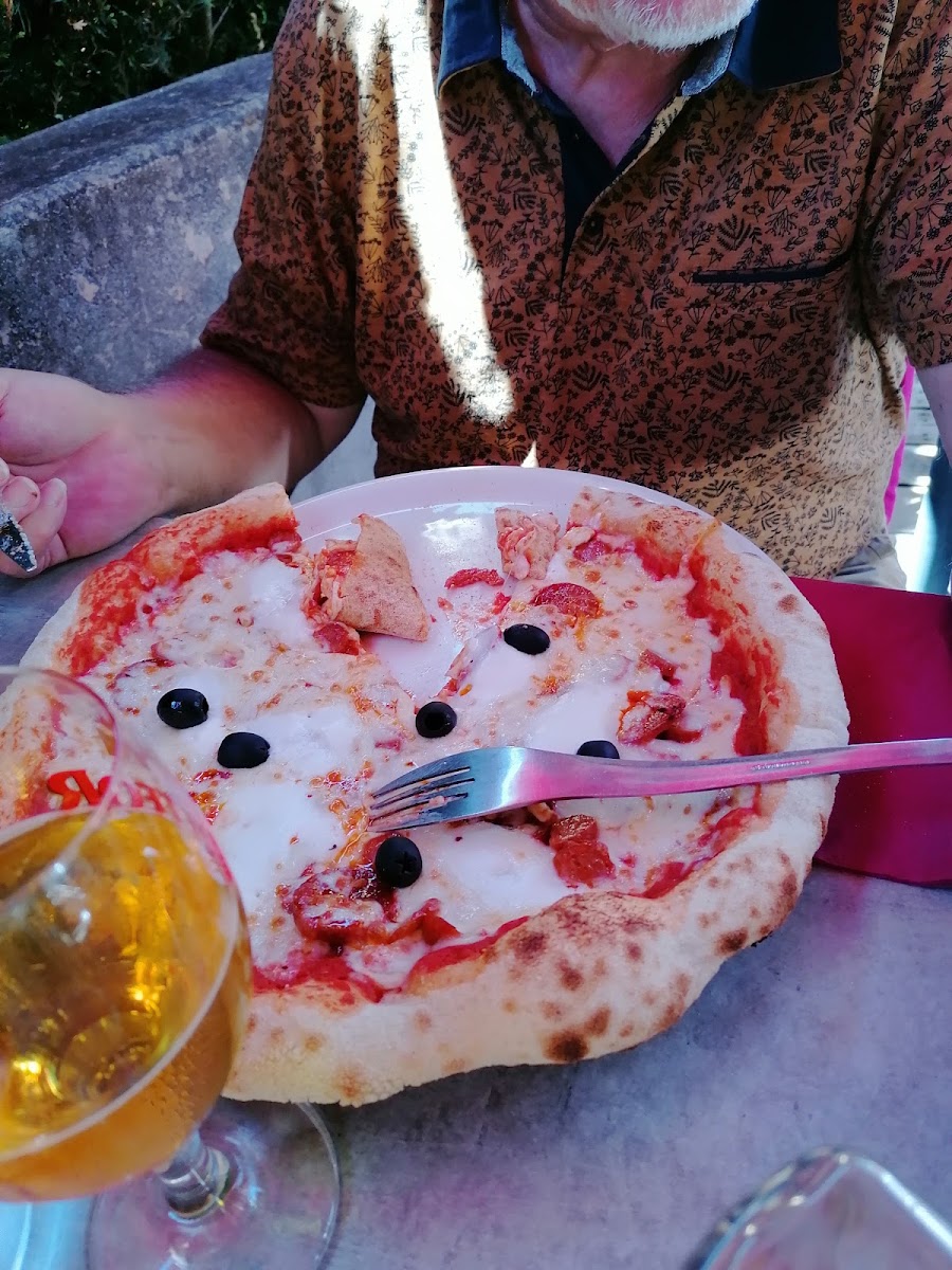 Pizzeria Pagu's Monchu's-5