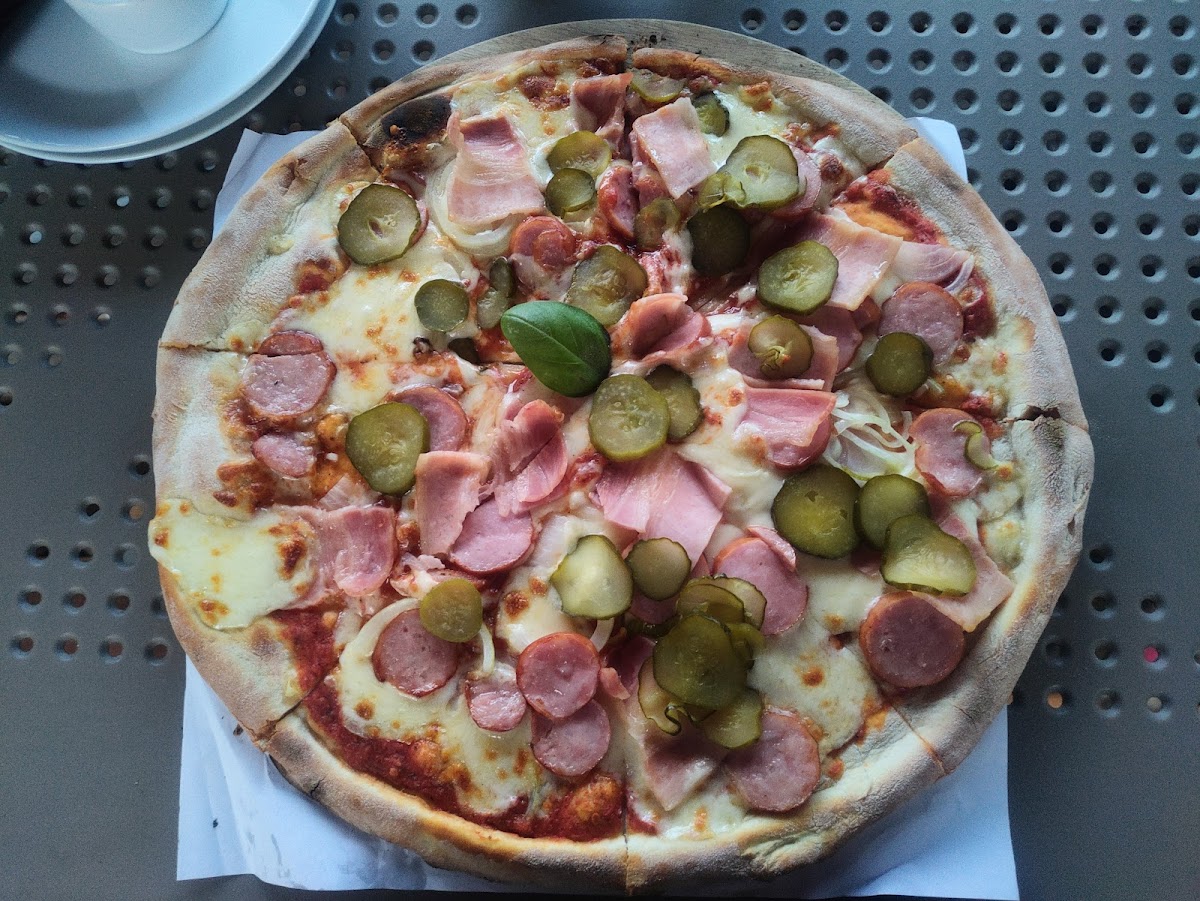 Pizzeria 'pod Strzechą' Kruklanki-7
