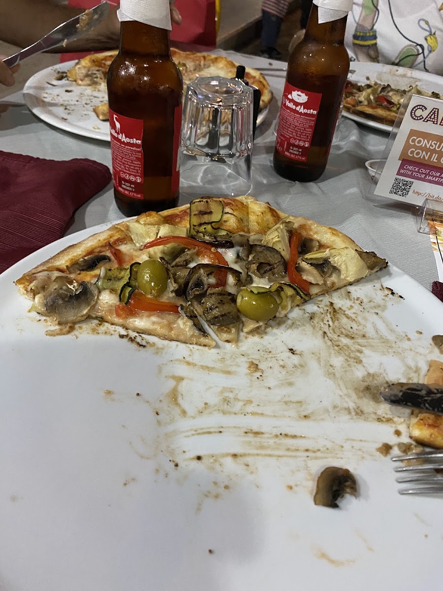 Pizzeria Pub Cabaret-6
