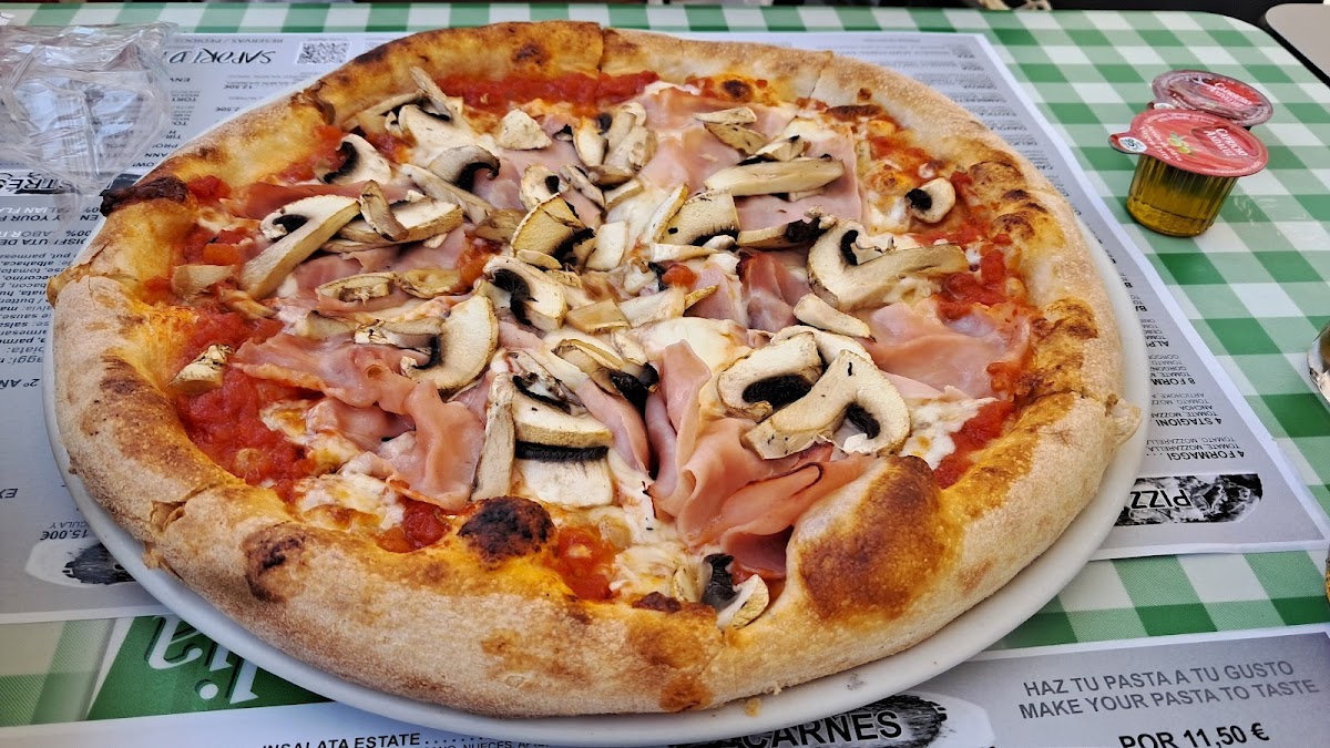 Pizzeria Sapori D'italia-9