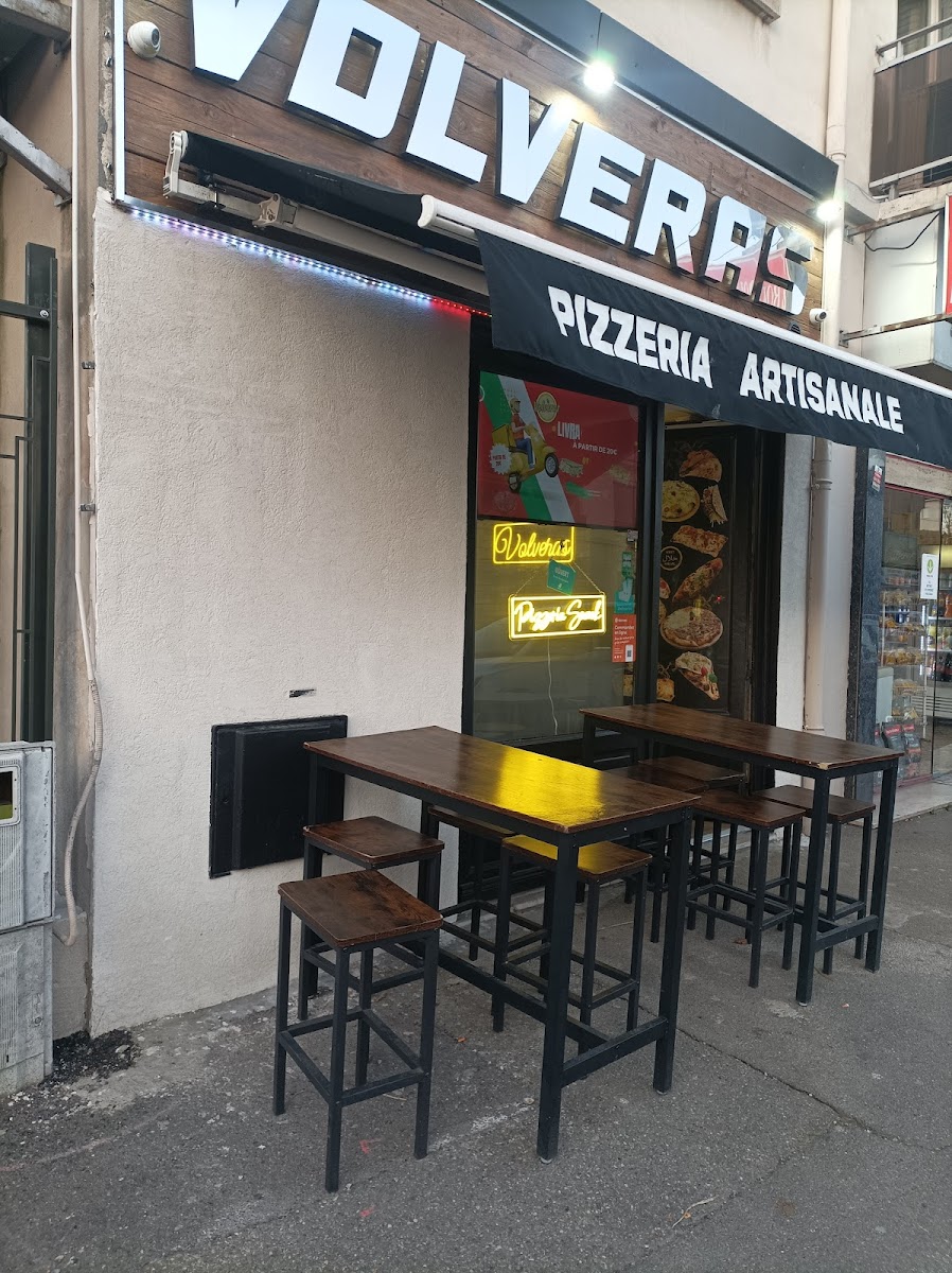 Pizzeria& Snack Volveras