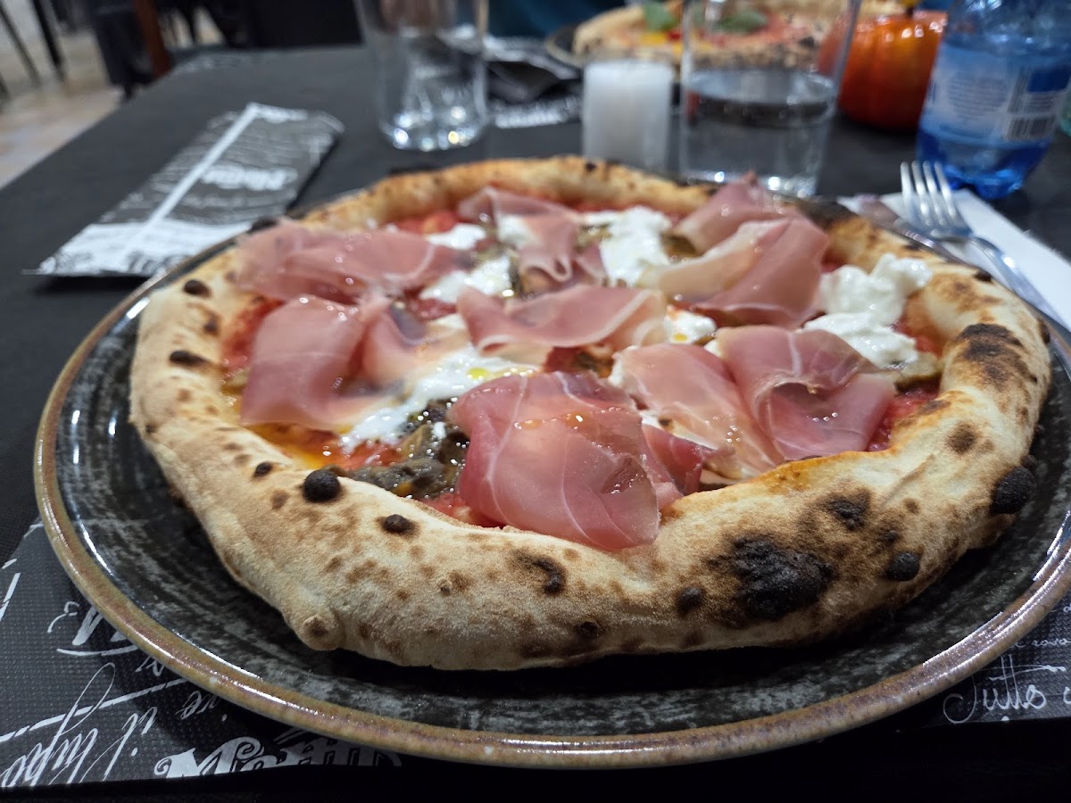 Pizzeria Sole E Luna Cagliari-4