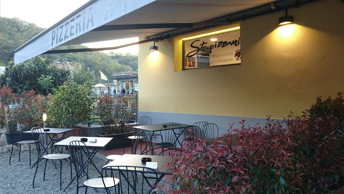 Pizzeria Strapizzami - Forno A Legna -