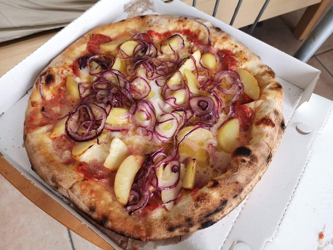 Pizzeria Tutti Gusti-7