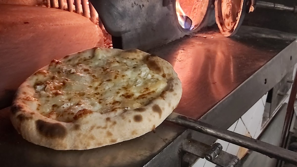 Pizzeria Voglia Di-2