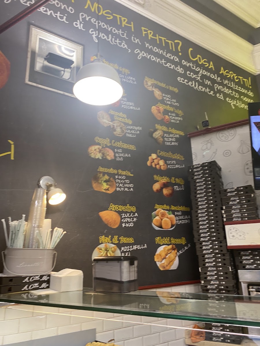 Menu Pizzhoria Appio-8