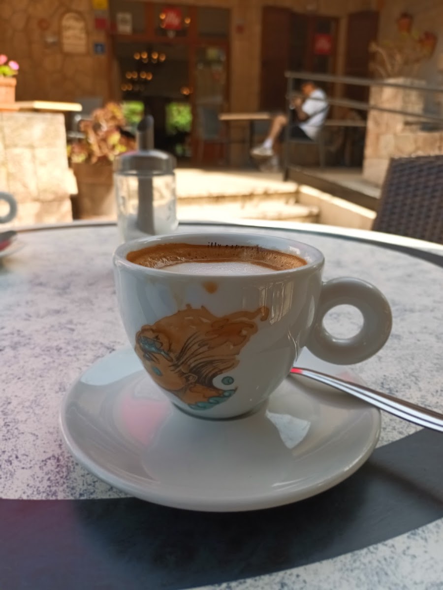 Plaça Cartoixa Cafeteria Ca'n Molinas (Antic Bar Es Til·lers)-8
