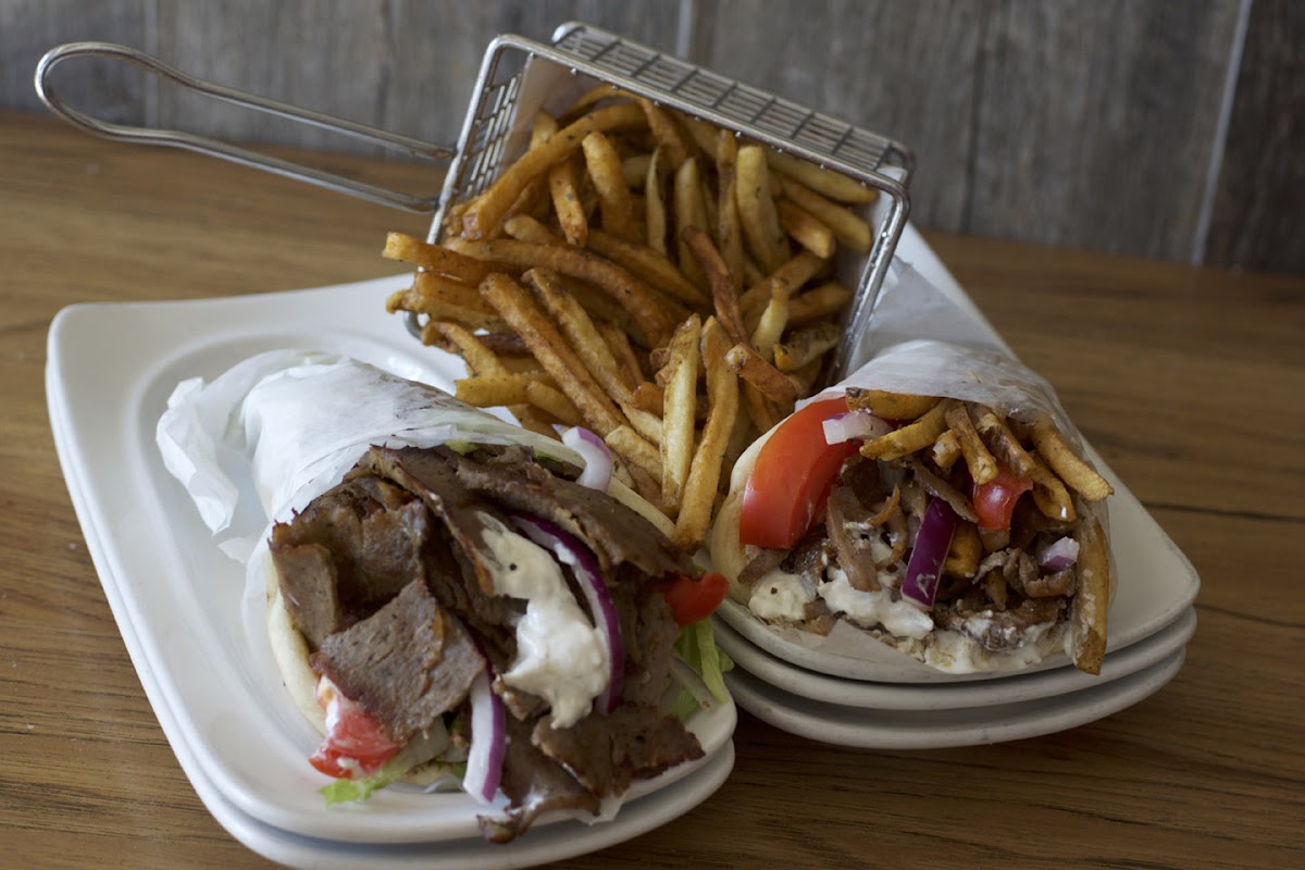 Plaka Grill-3