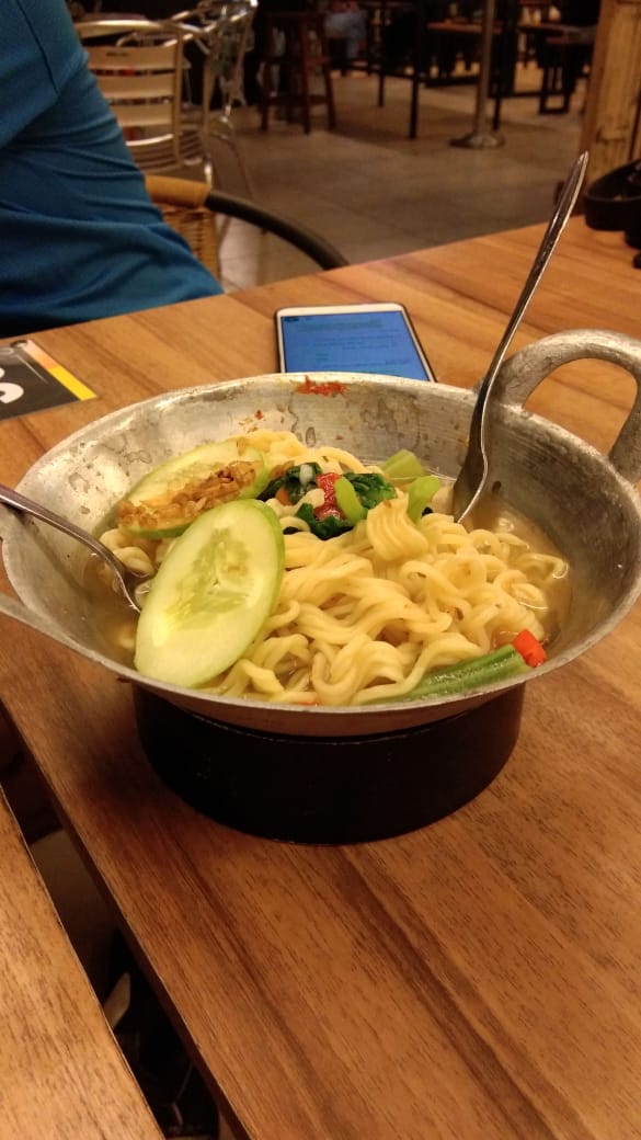 Plaza - Eat & Play-5