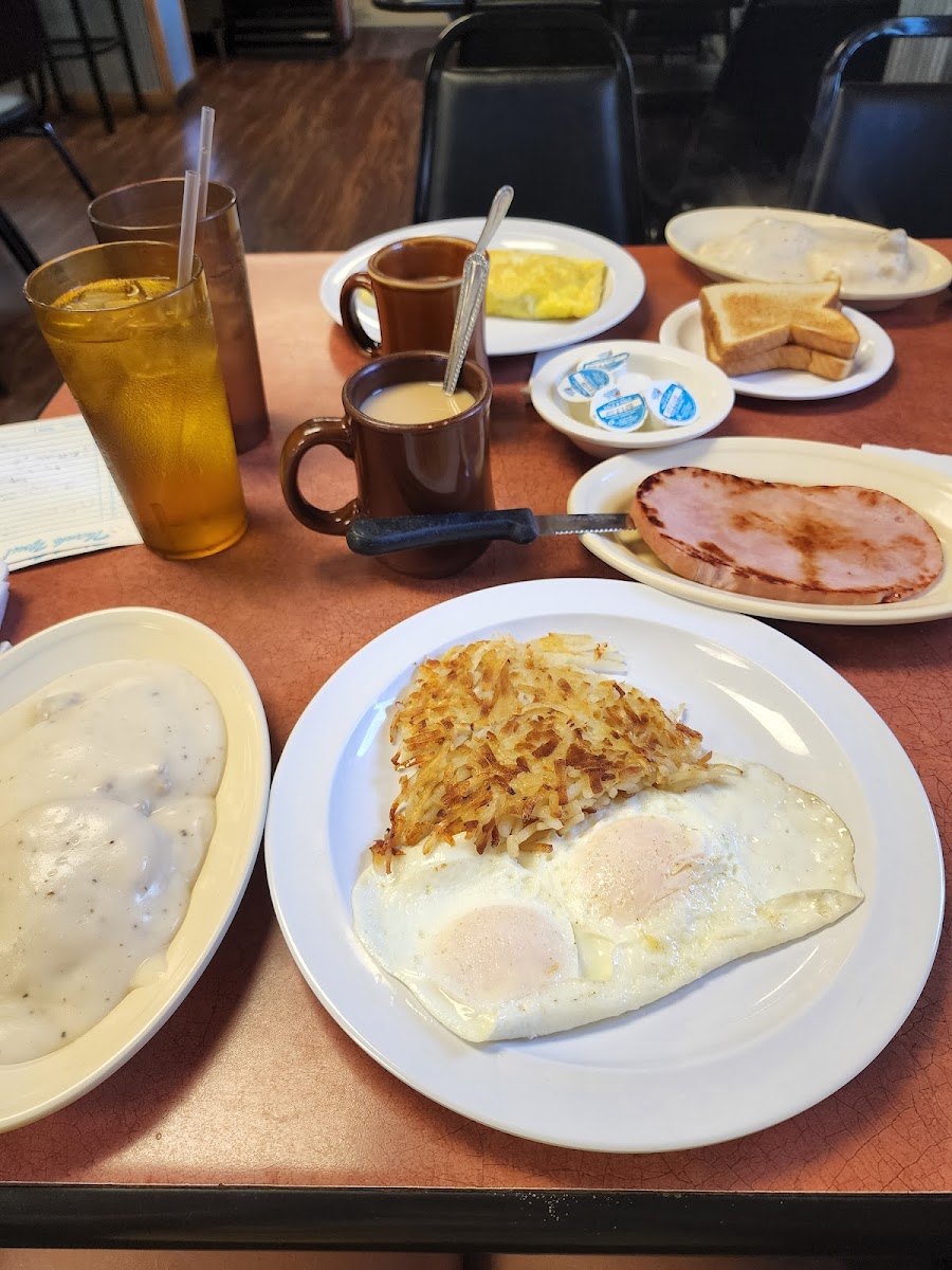 Plaza Restaurant-3