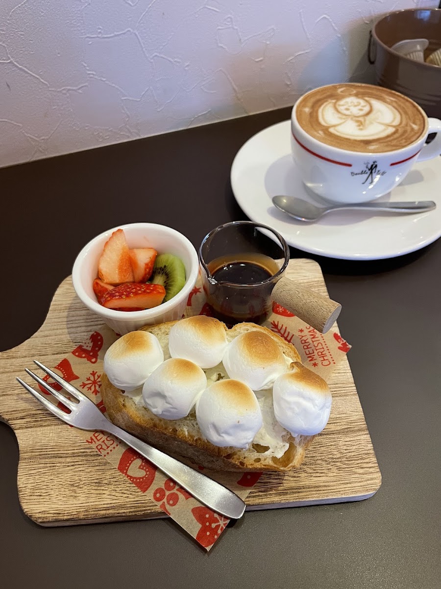 Plus Cafe-10