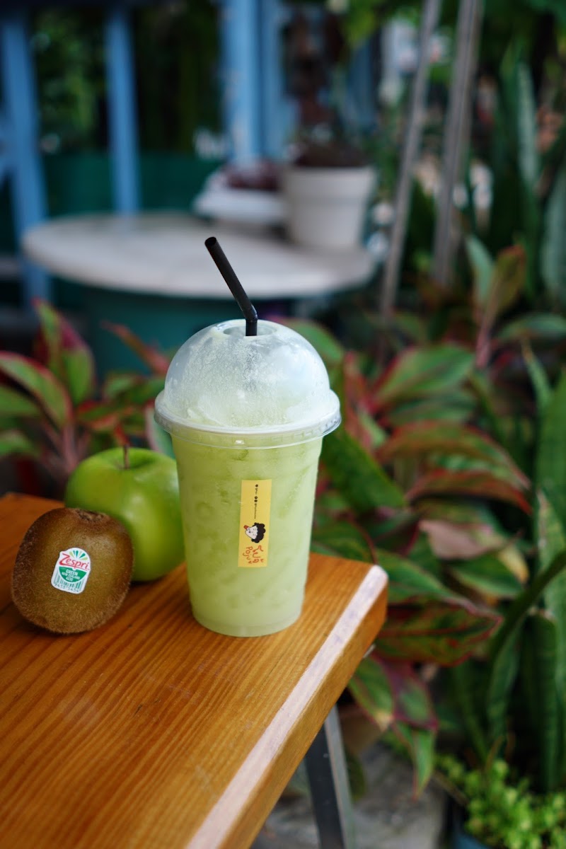 โปจู้ น้ำผลไม้ปั่น Poju Juice & Smoothie-8