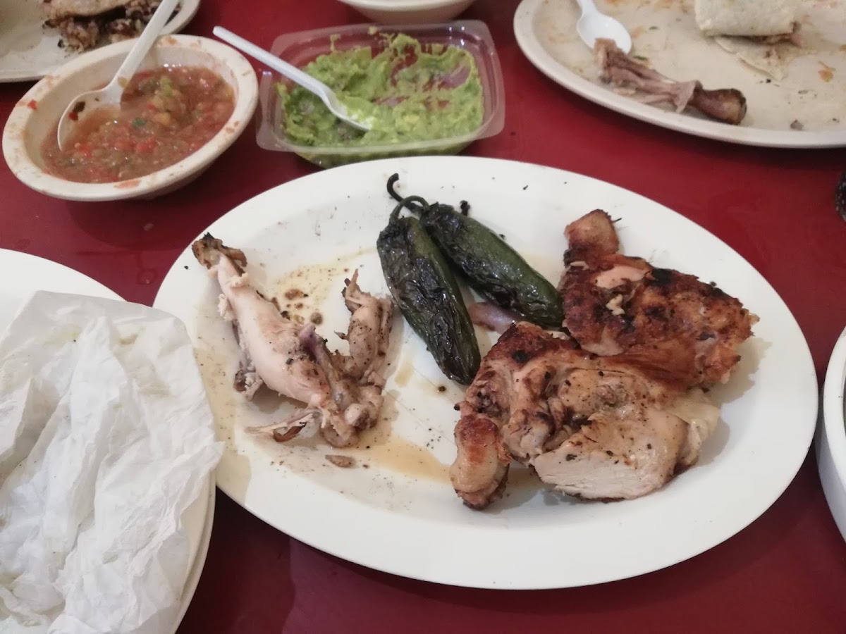 Pollo Feliz-8