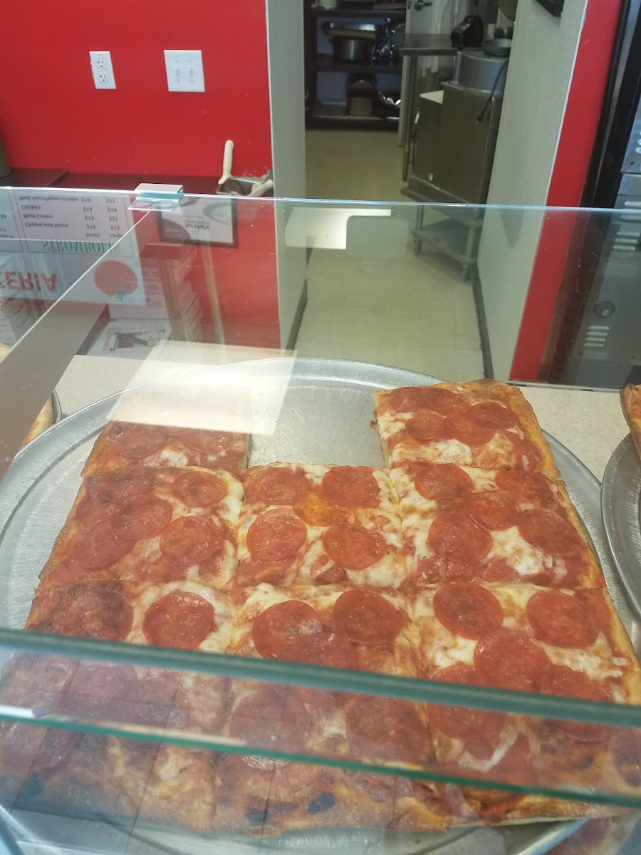 Pomodoro Pizzeria-8