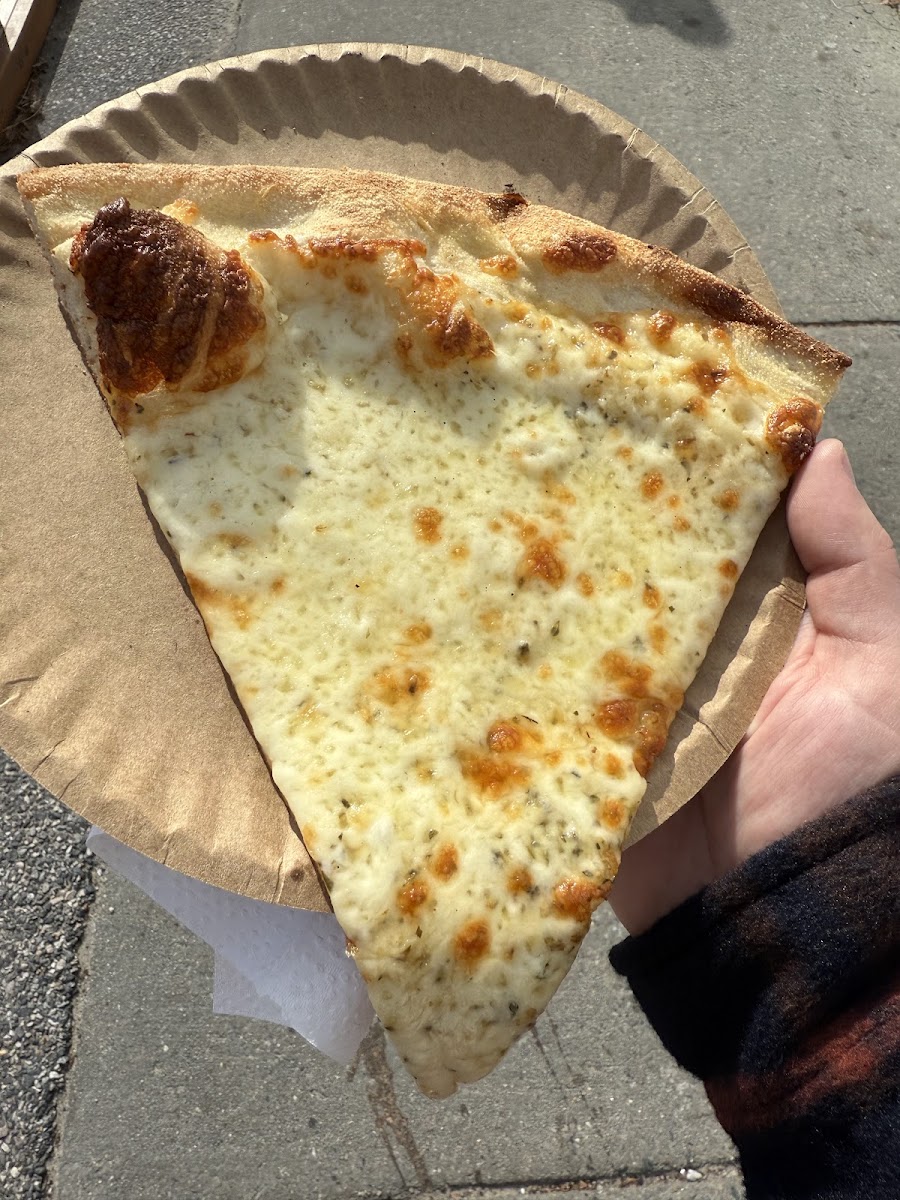 Pomodoro Pizzeria-9