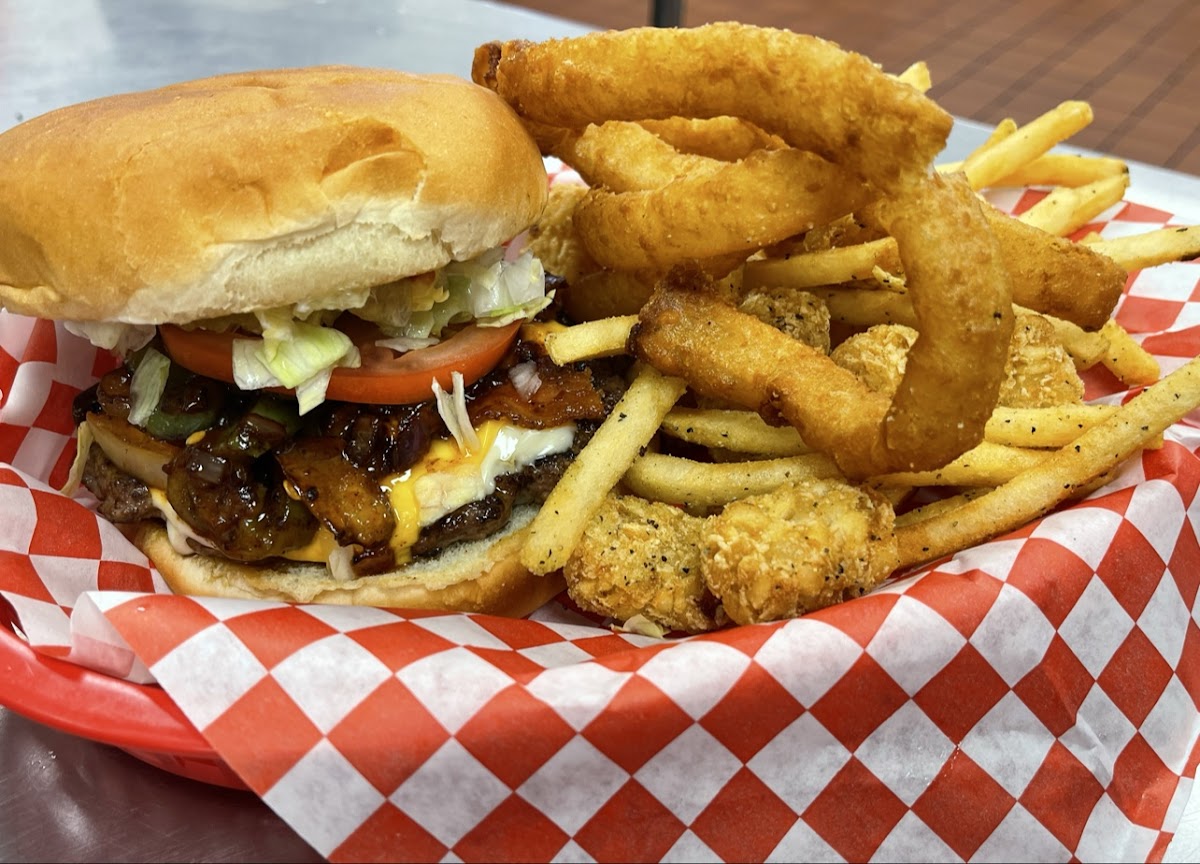 Pop Pop Burgers-2