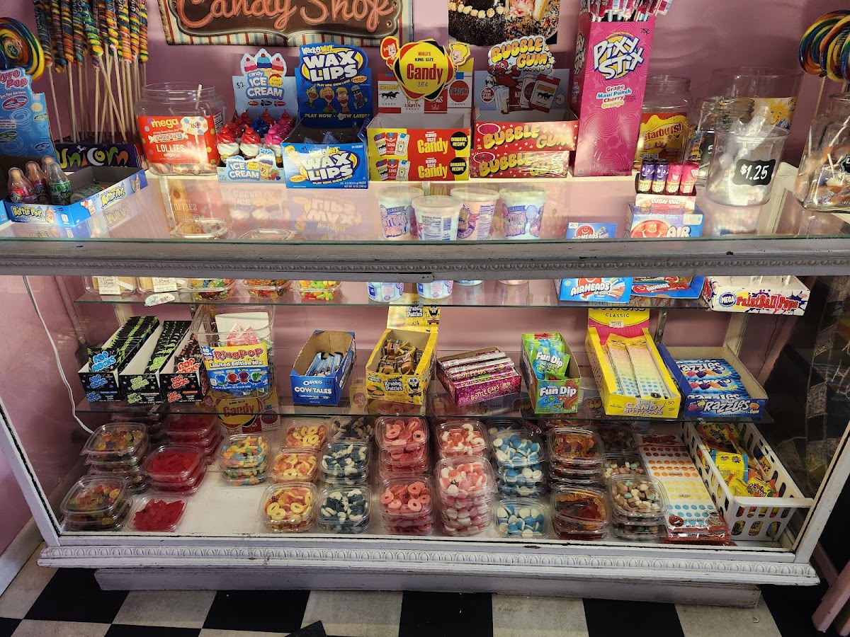 Pop's Malt Shoppe-4