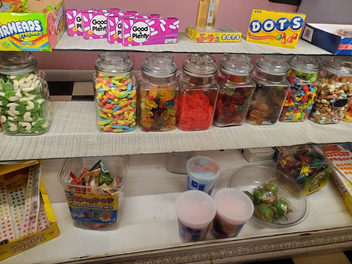 Pop's Malt Shoppe-5