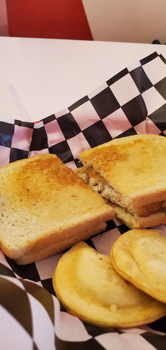 Pop's Malt Shoppe-6