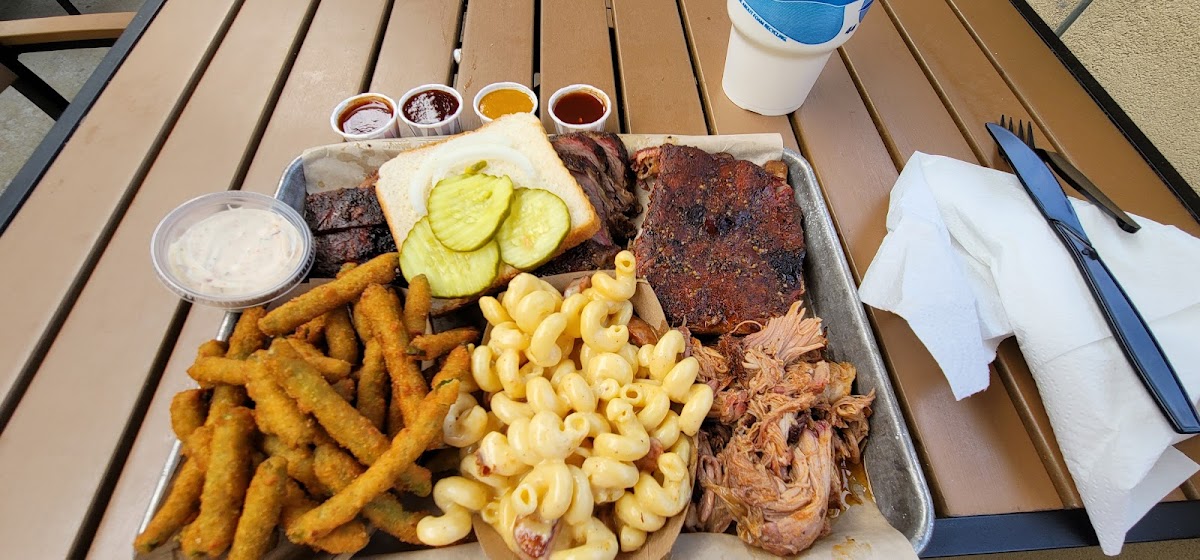 Porkchop And Bubba's Bbq-7