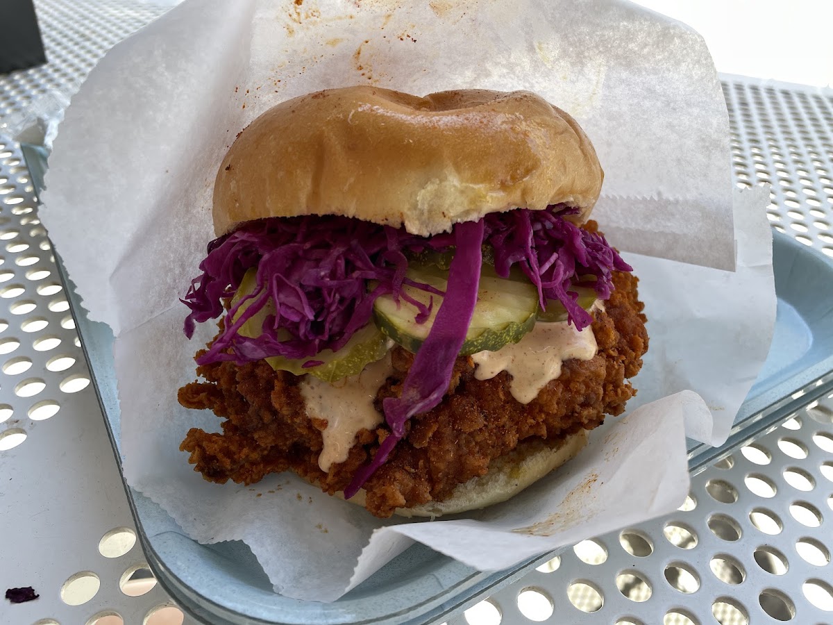 Pretty Bird Hot Chicken, Downtown-4