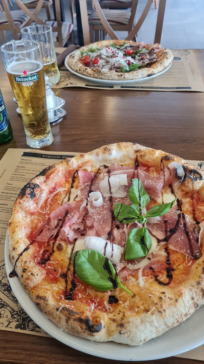 Pri Cesarju, Neapolitan Pizzeria-9