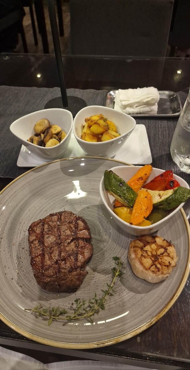 Prime Steakhouse-5