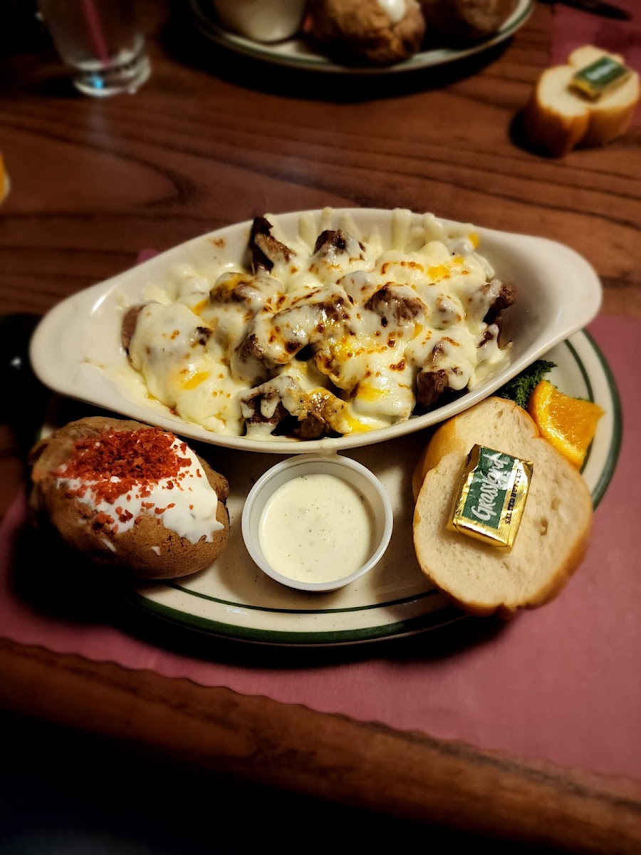 Prime Time Tavern-6