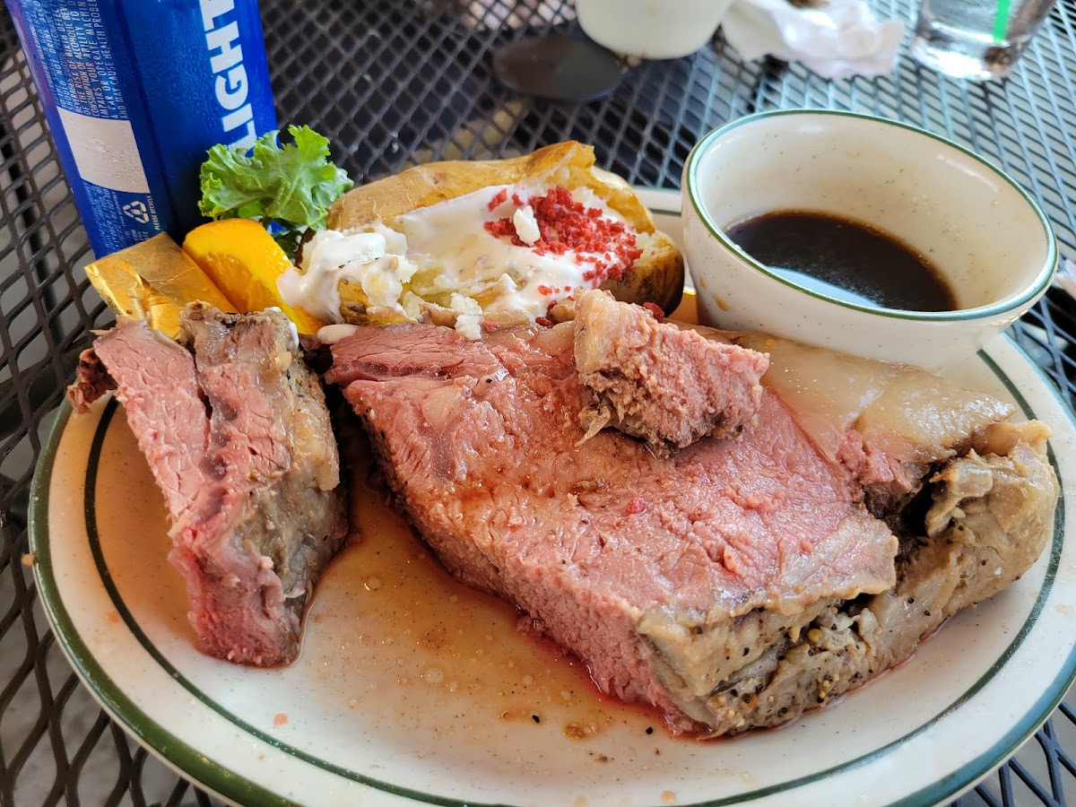 Prime Time Tavern-7
