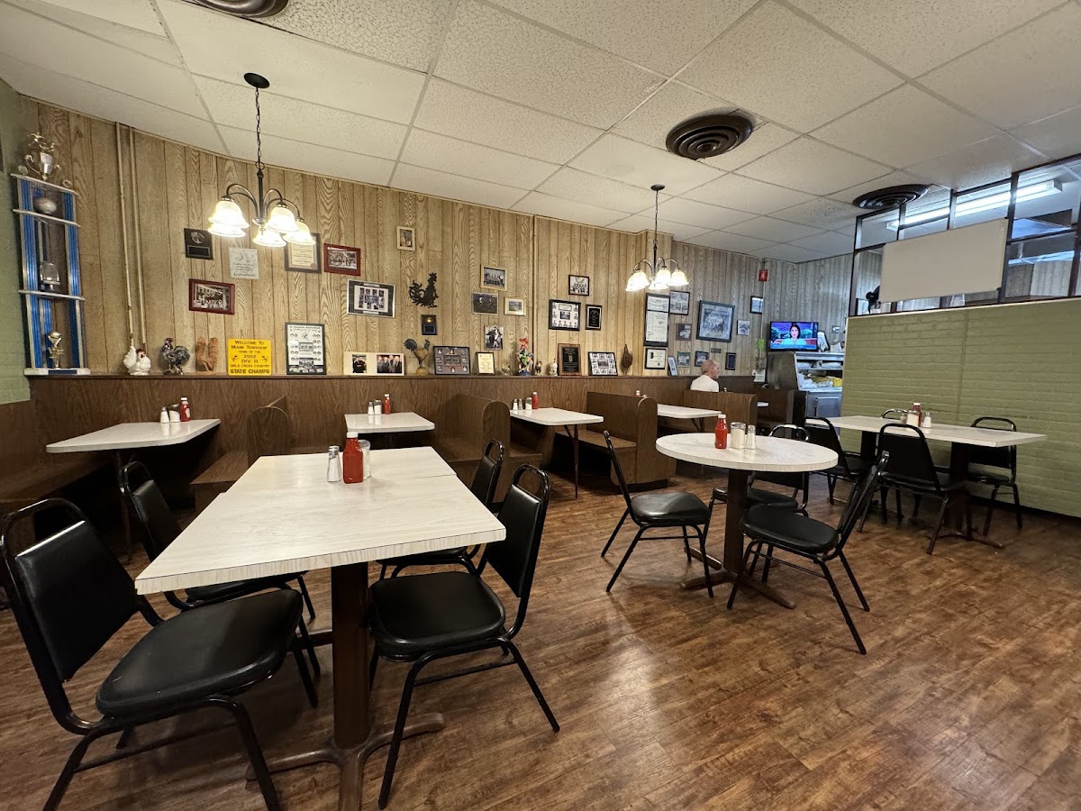 Proud Rooster Restaurant