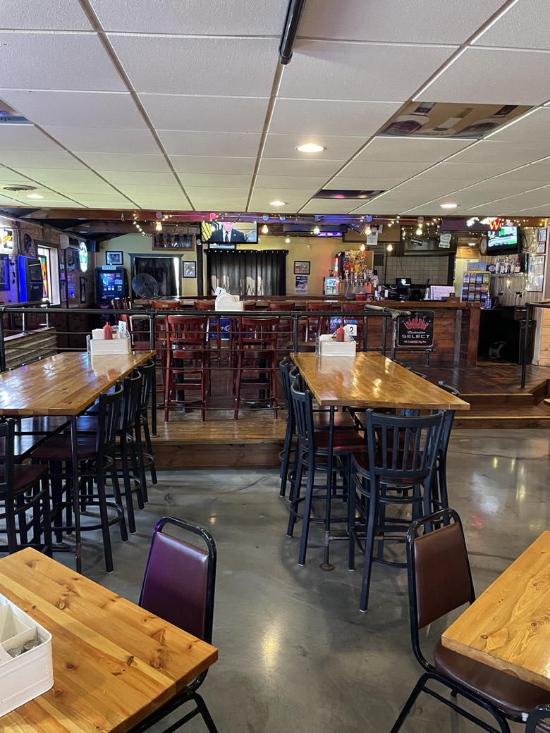 Pub West
