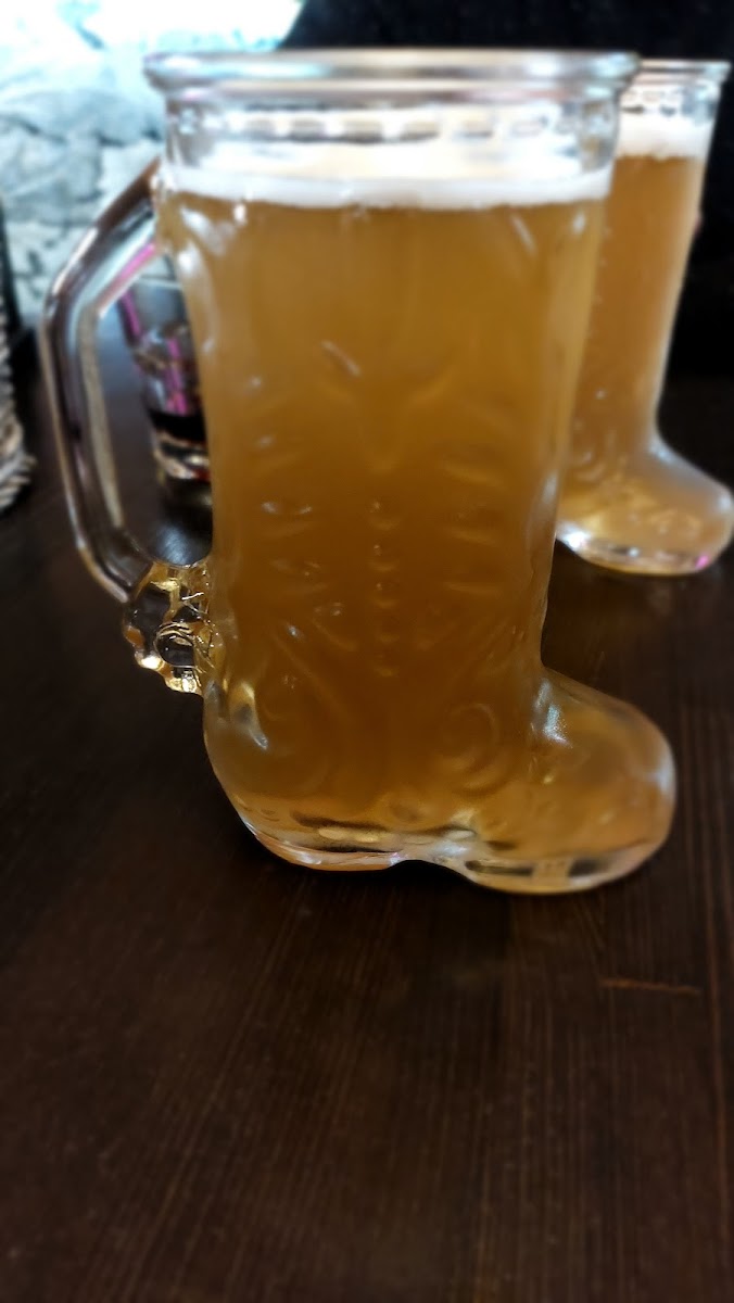 Pub13 - Restaurantul Cetății-7