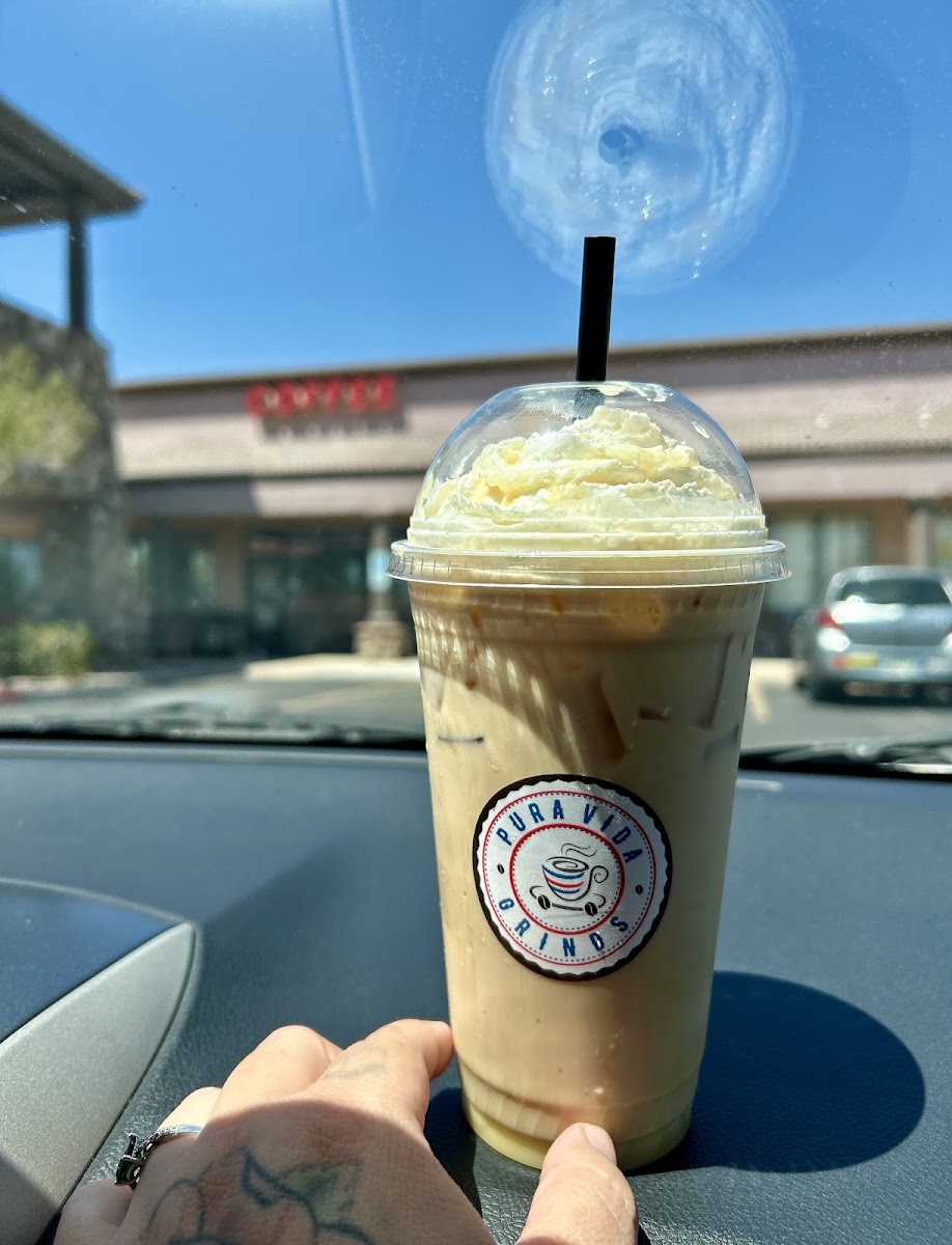 Pura Vida Grinds Coffee Shop-4