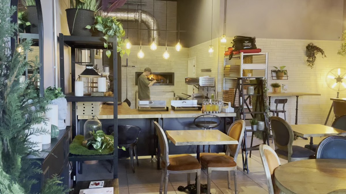 Pure Deli-2