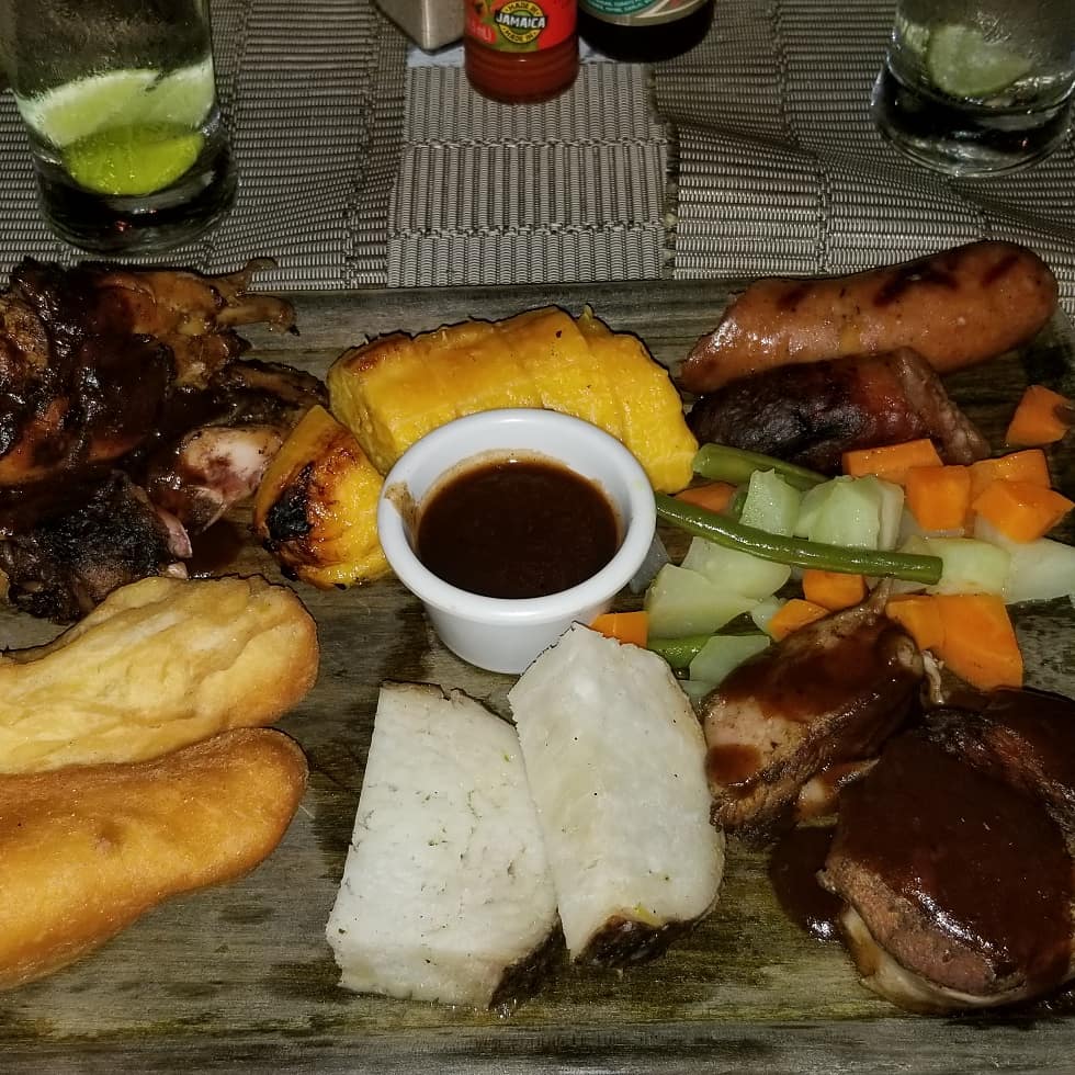 Pushcart Jerk Center & Rum Bar-5