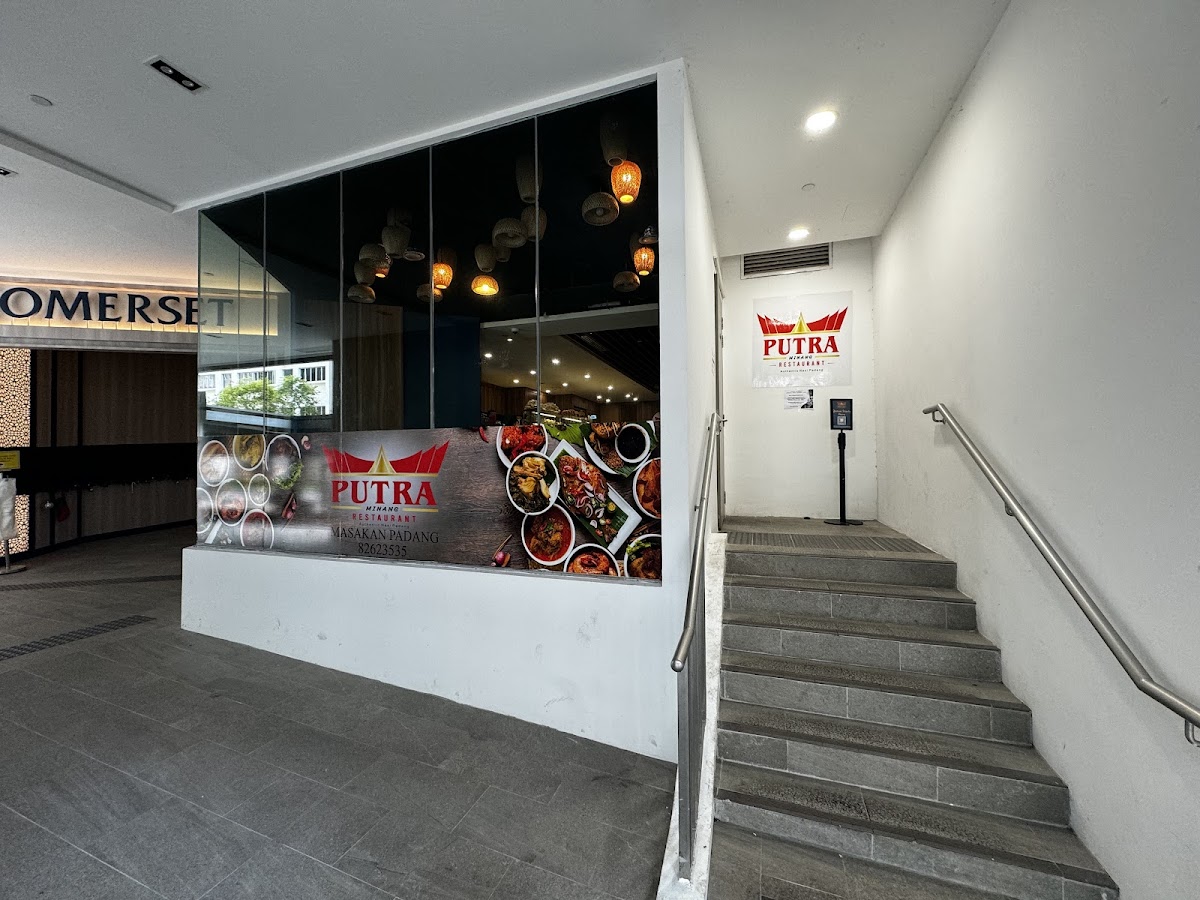 Putra Minang Restaurant Bencoolen