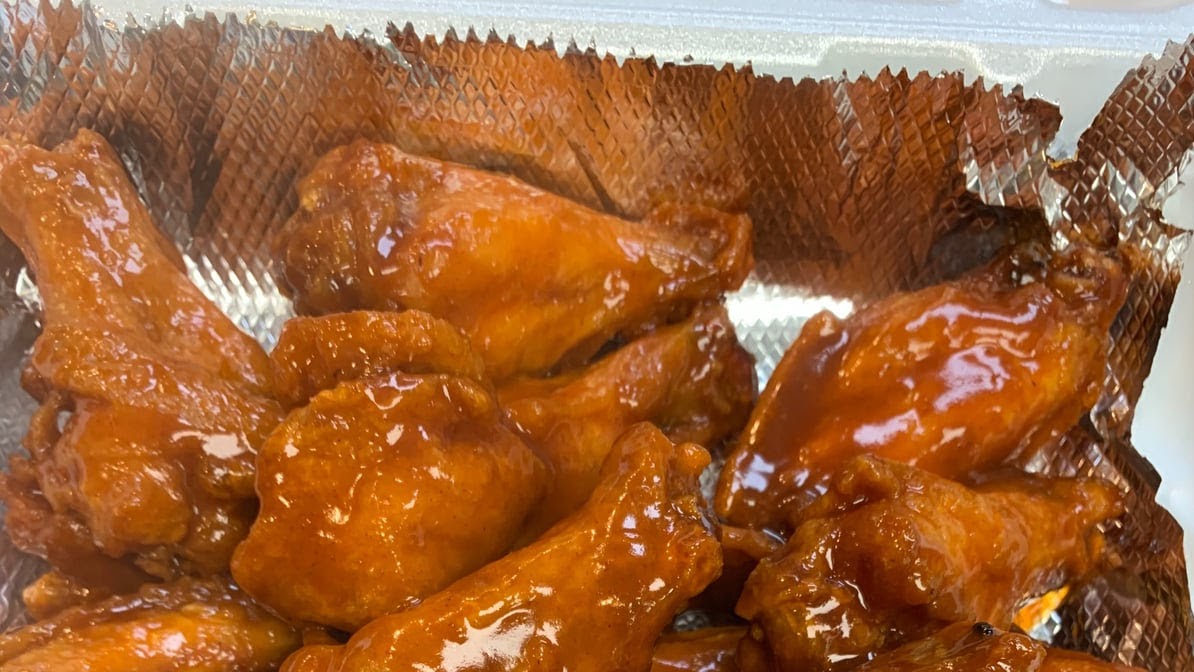 Q Wings, Seafood, & Boba-10