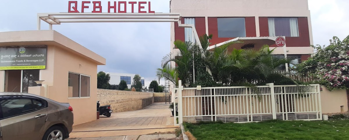 Qfb Hotel
